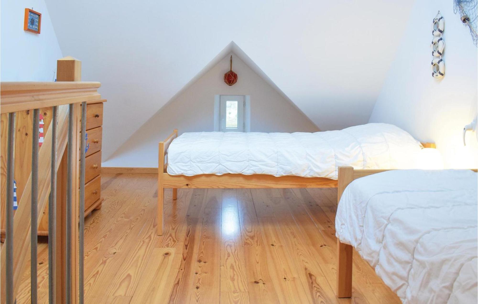 2 Bedroom Amazing Apartment In Ponts Eksteriør bilde